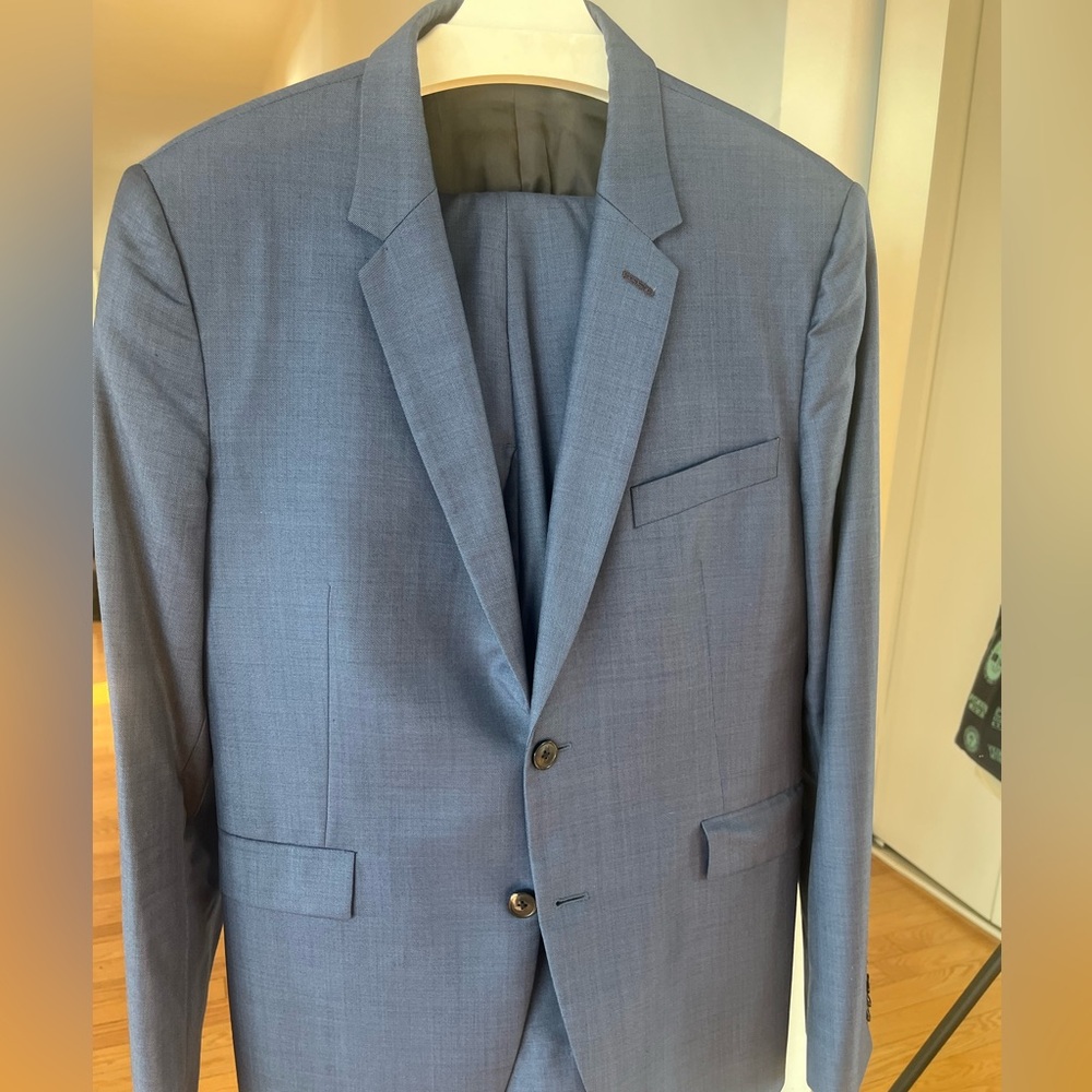 Original Paul Smith Kensington fit suit size Euro 50 / US 40. Used